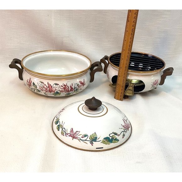 Vintage Fondue Pot With Burner Beautiful Floral Pattern Collectable Enamelware - Picture 9 of 15
